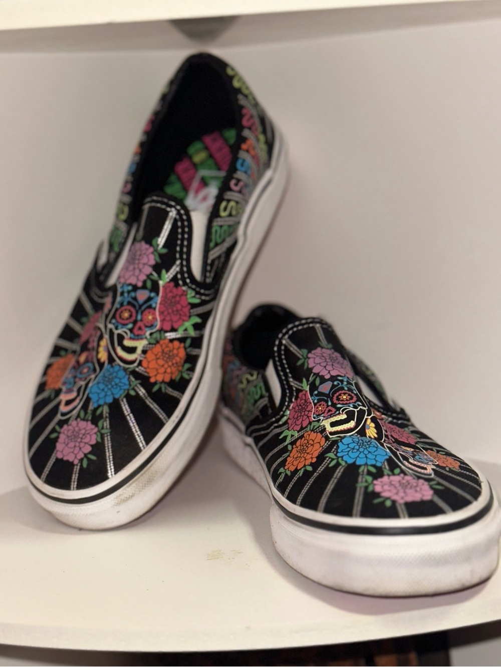 Vans Dia de los Muertos edition